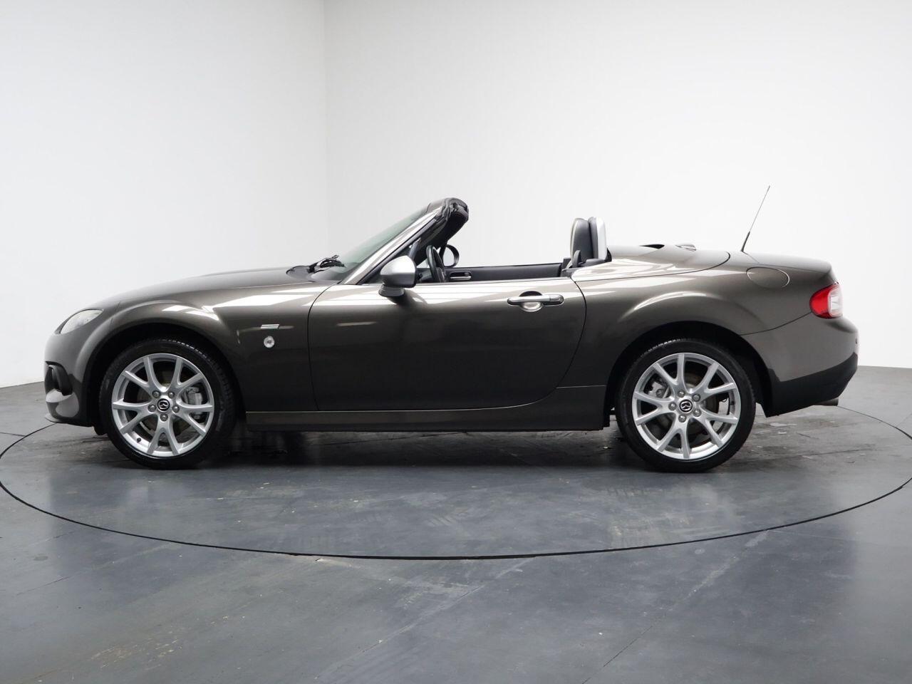 Mazda MX-5 - Image 8
