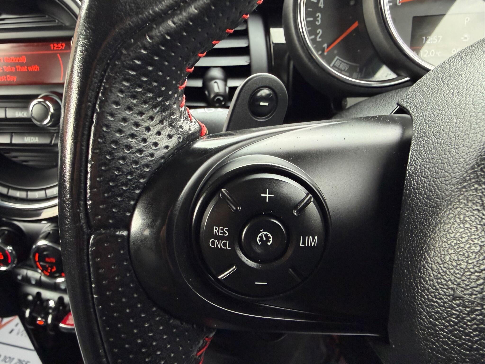 MINI Hatch - Image 52