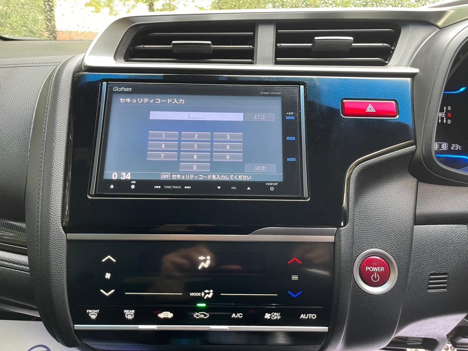 Honda FIT - Image 35