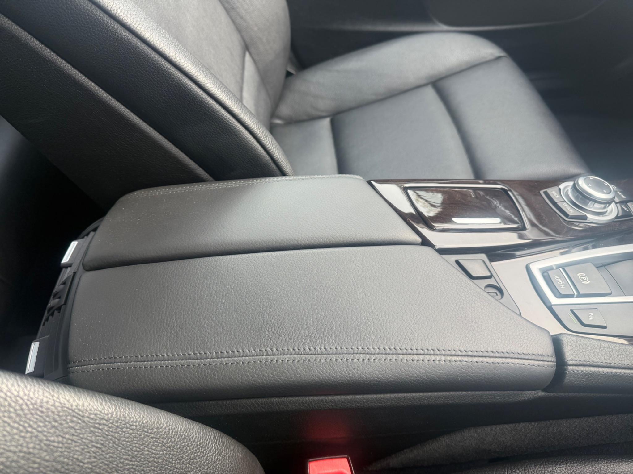 BMW 5 Series - Image 15