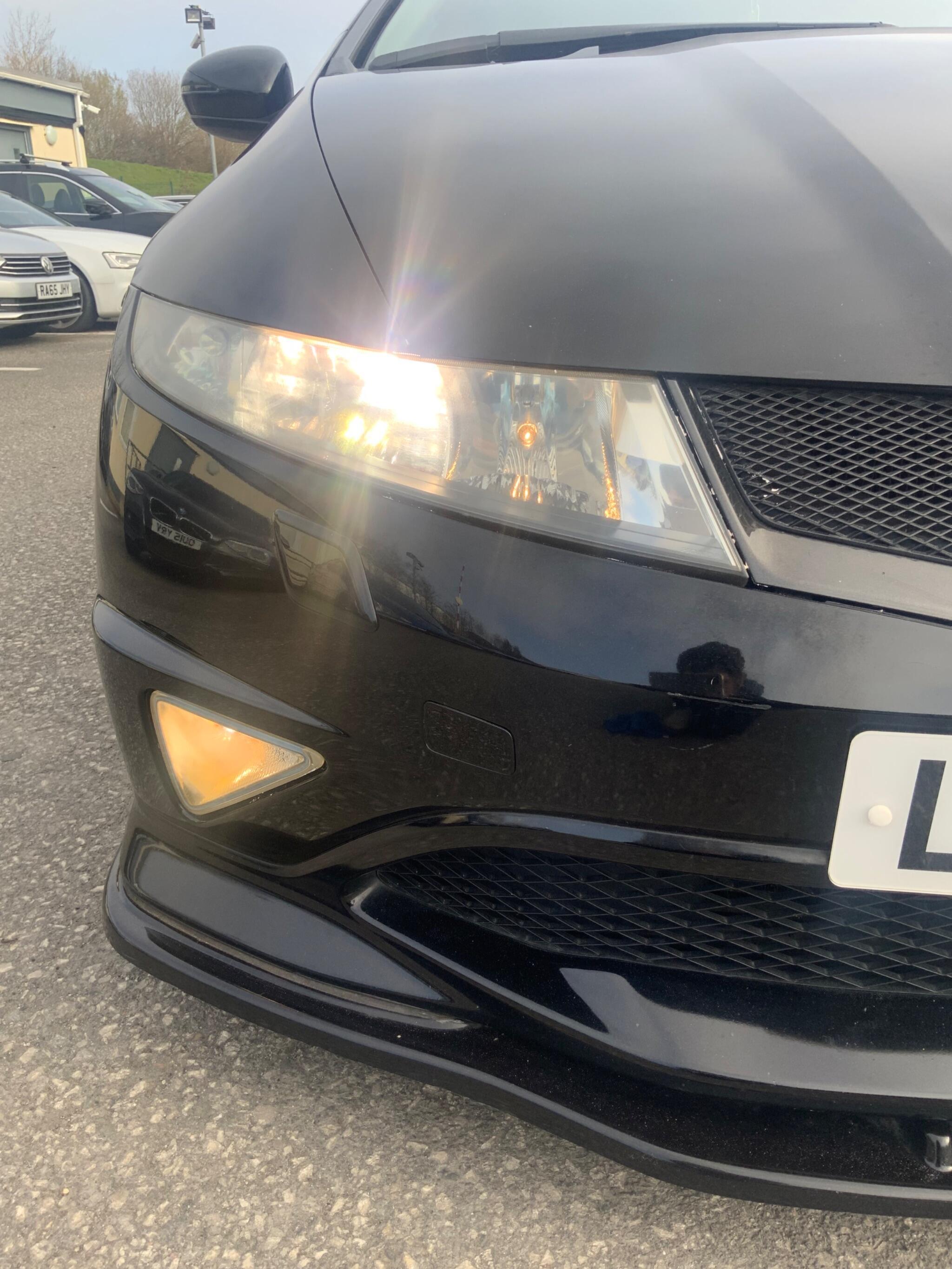 Honda Civic - Image 38