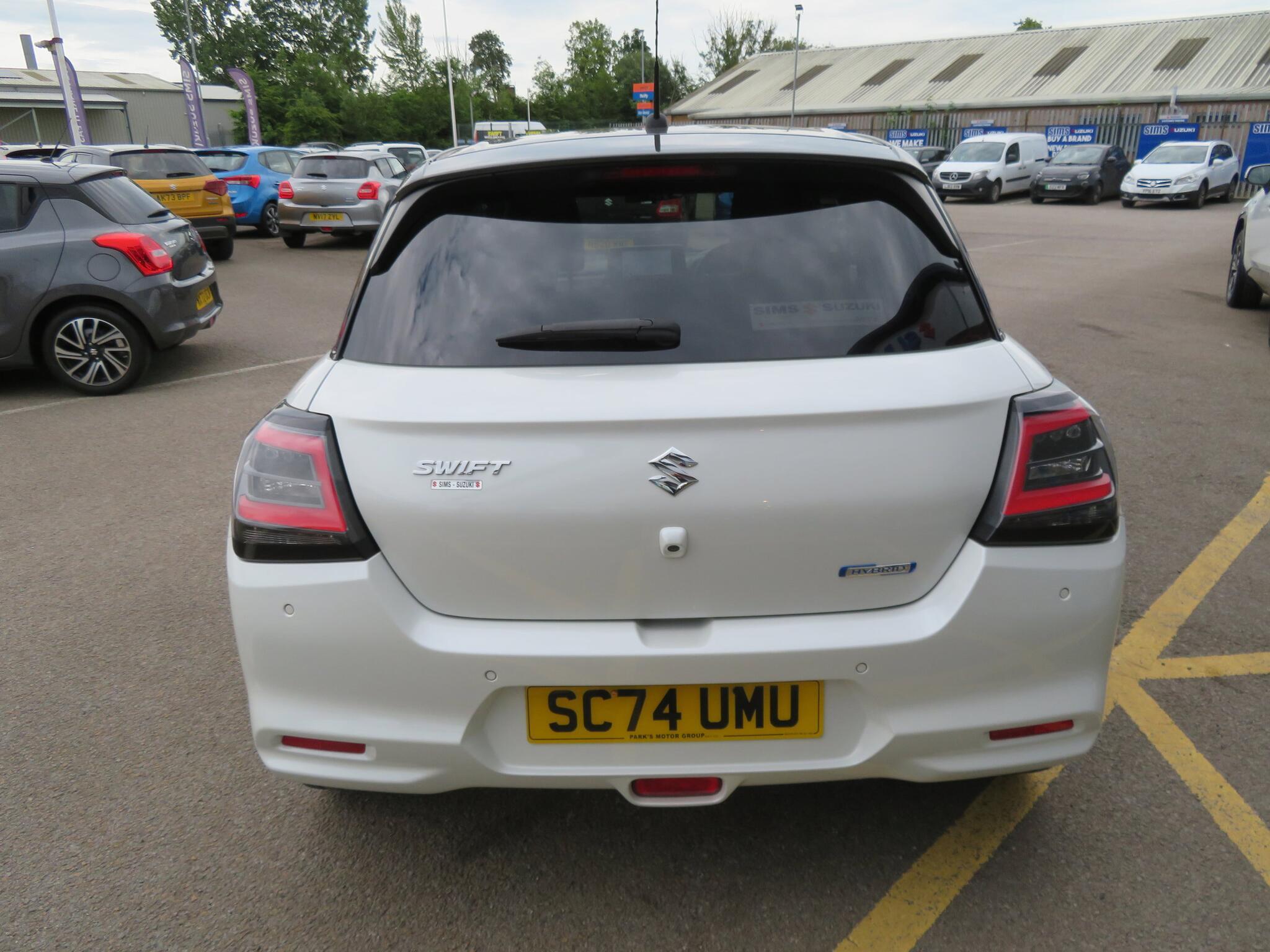 Suzuki Swift - Image 9