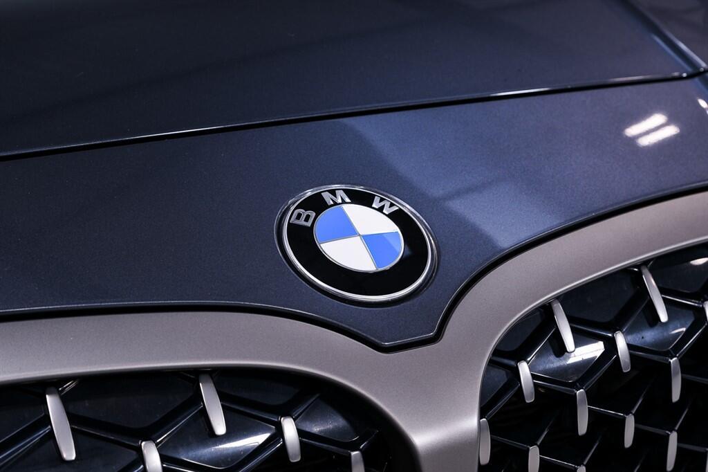 BMW 1 Series - Image 12