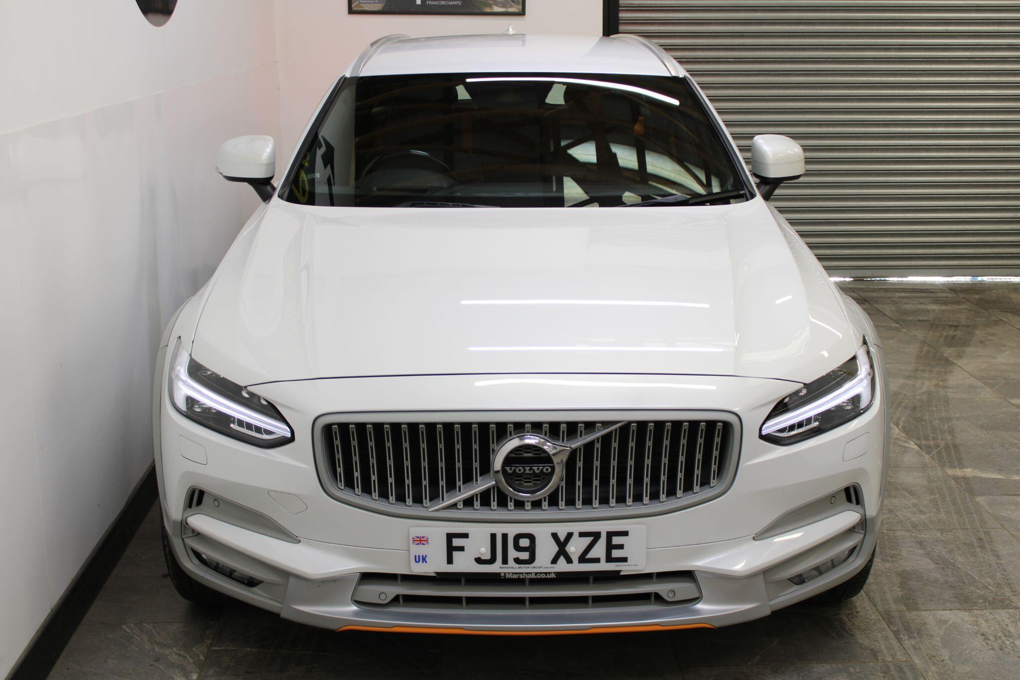 Volvo V90 CROSS COUNTRY - Image 28