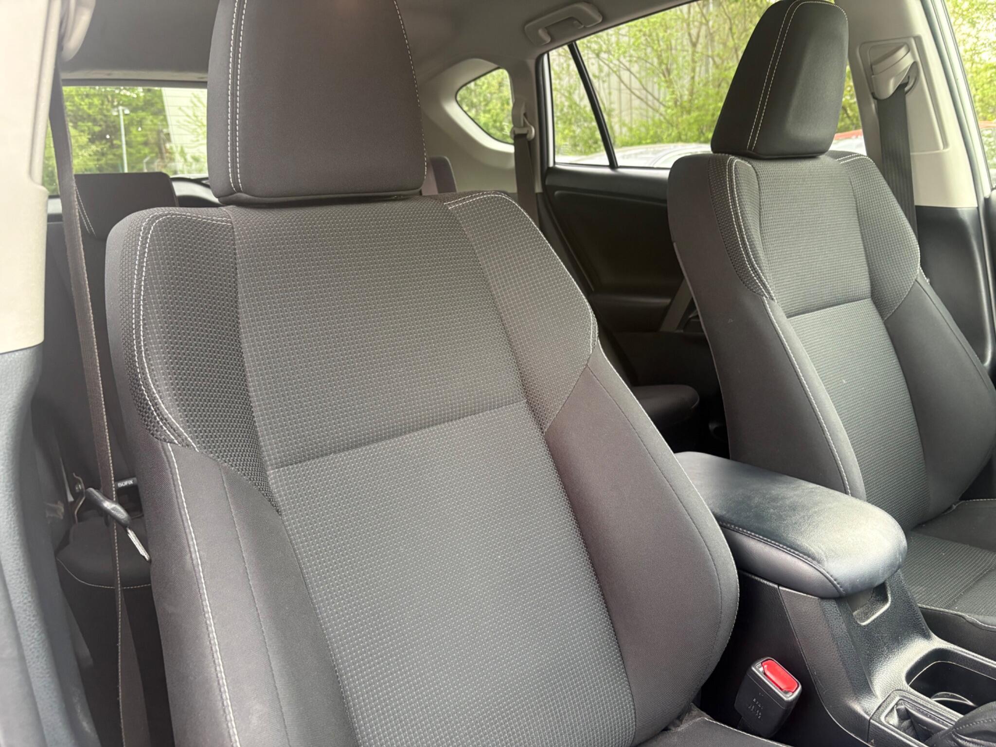 Toyota RAV4 - Image 26