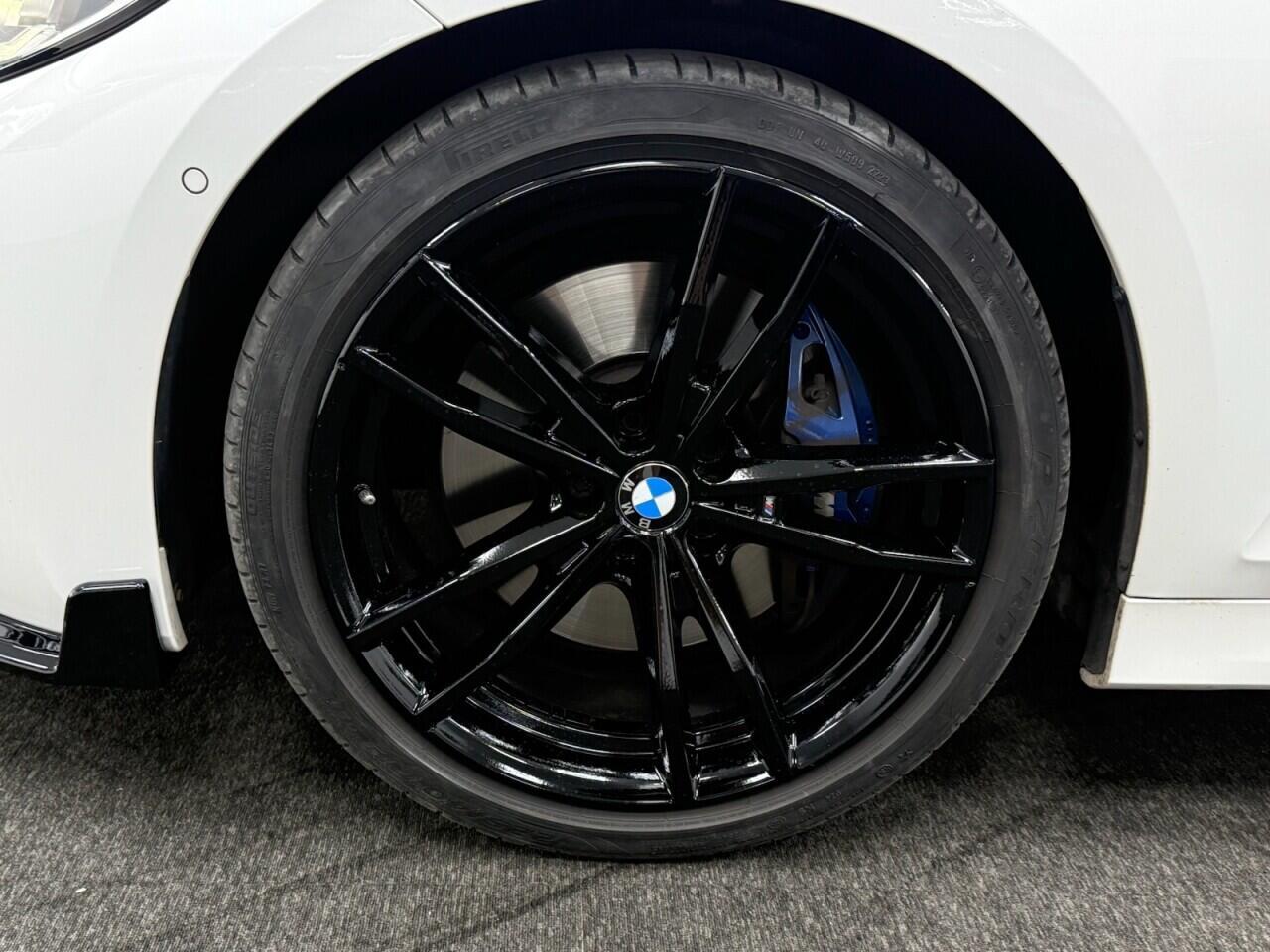 BMW 3 Series - Image 18