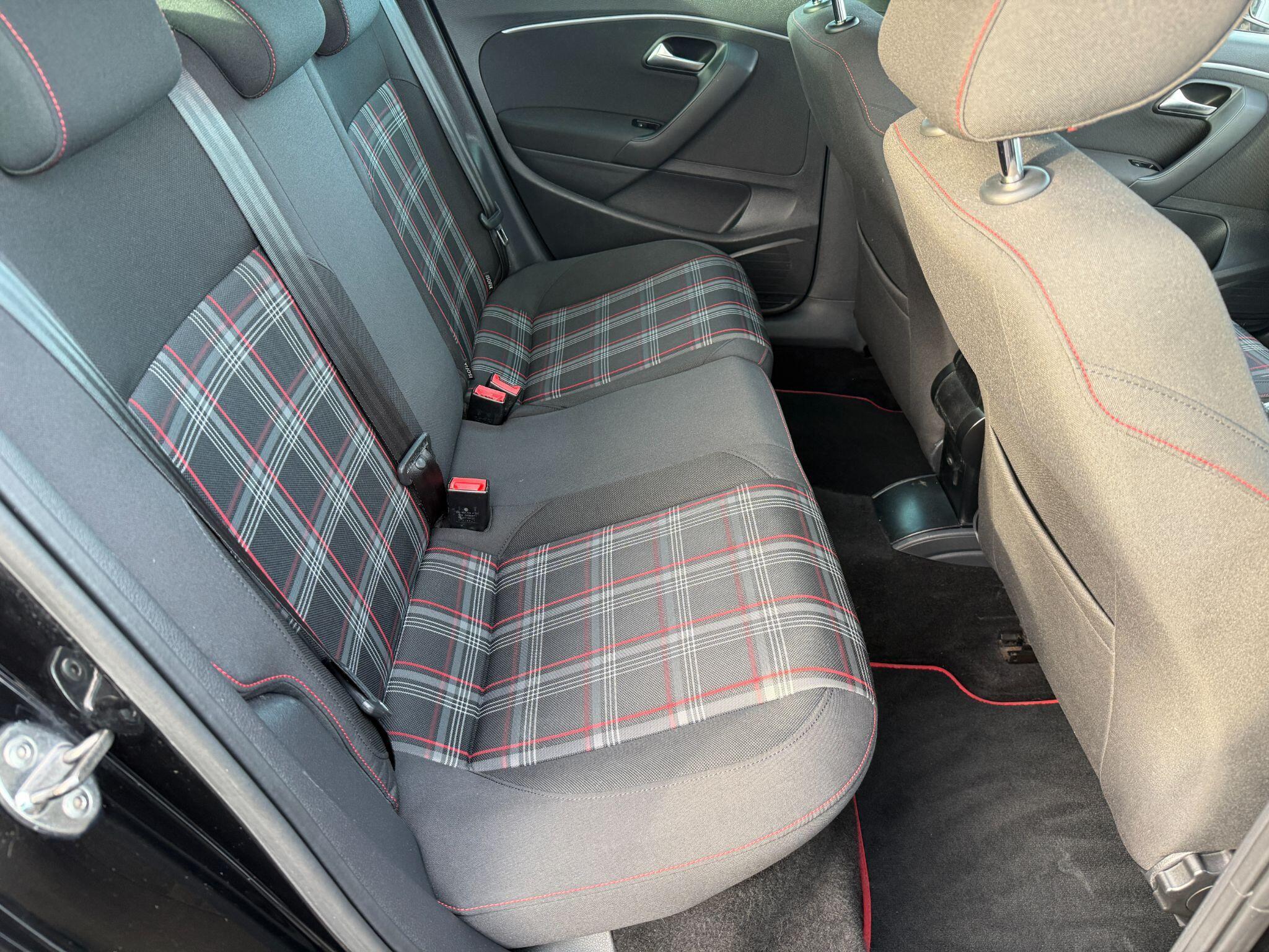 Volkswagen Polo - Image 31