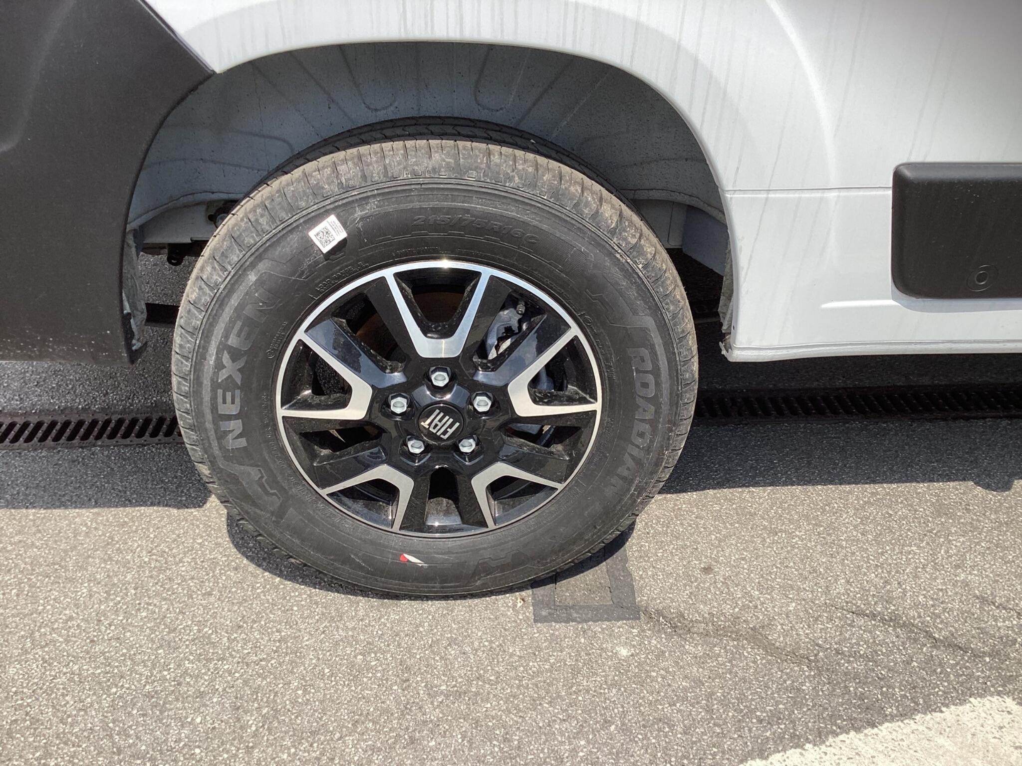 Fiat Ducato - Image 11