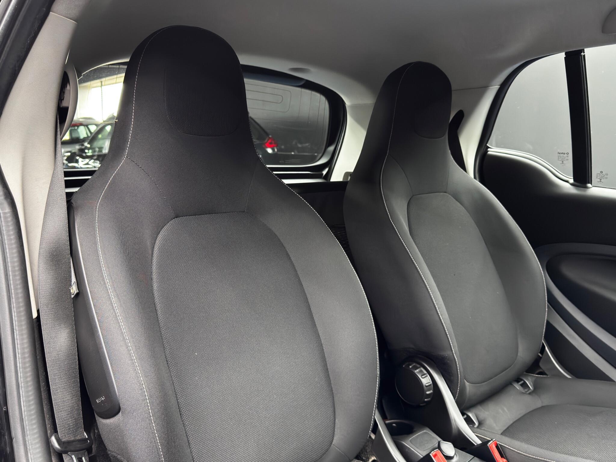 Smart Fortwo - Image 12