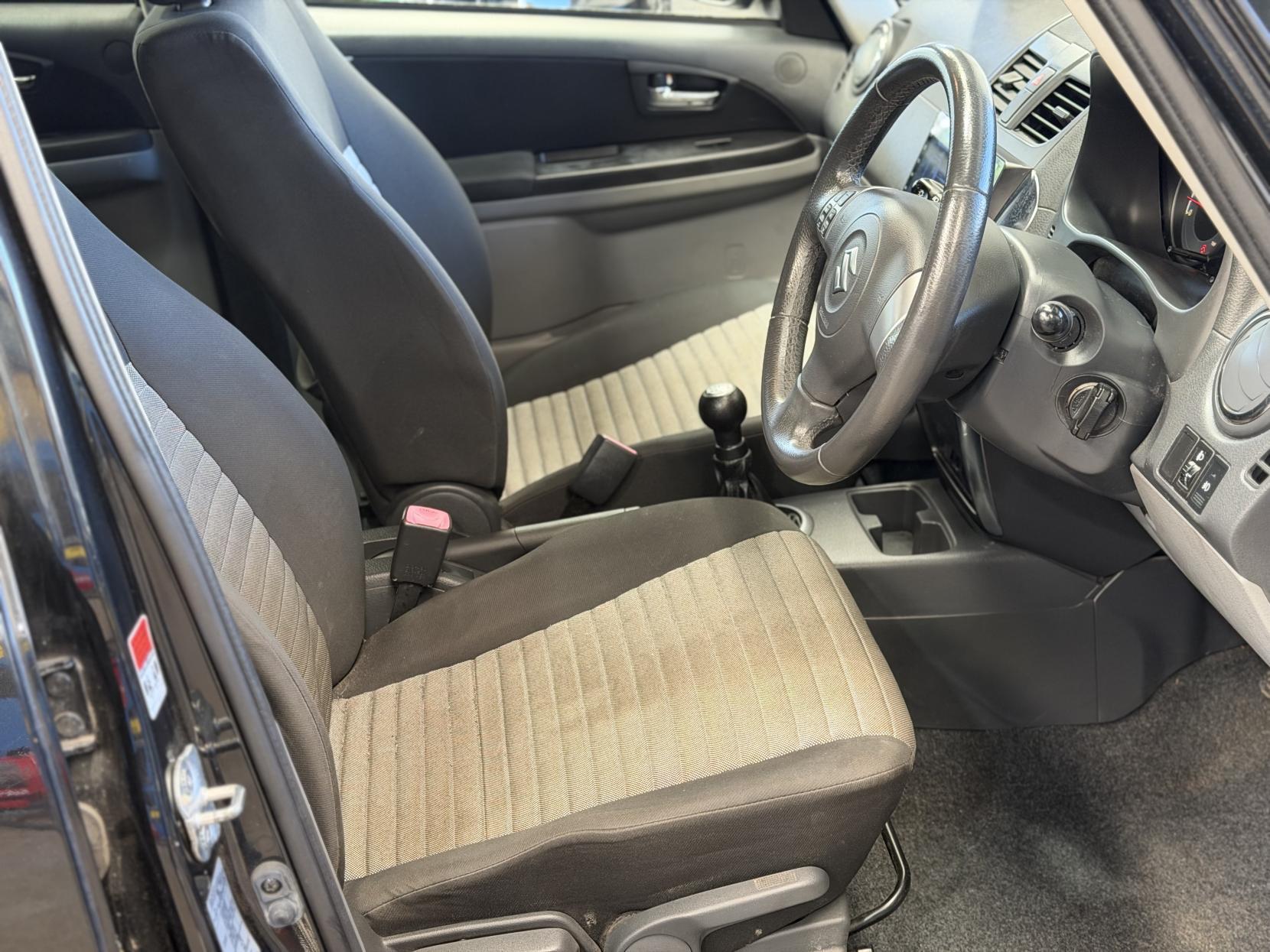 Suzuki SX4 - Image 19