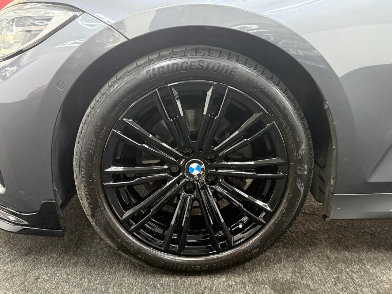 BMW 3 Series - Image 11