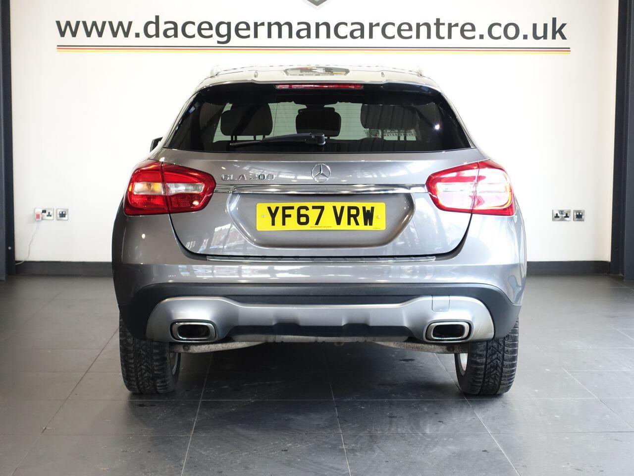 Mercedes-benz GLA - Image 7