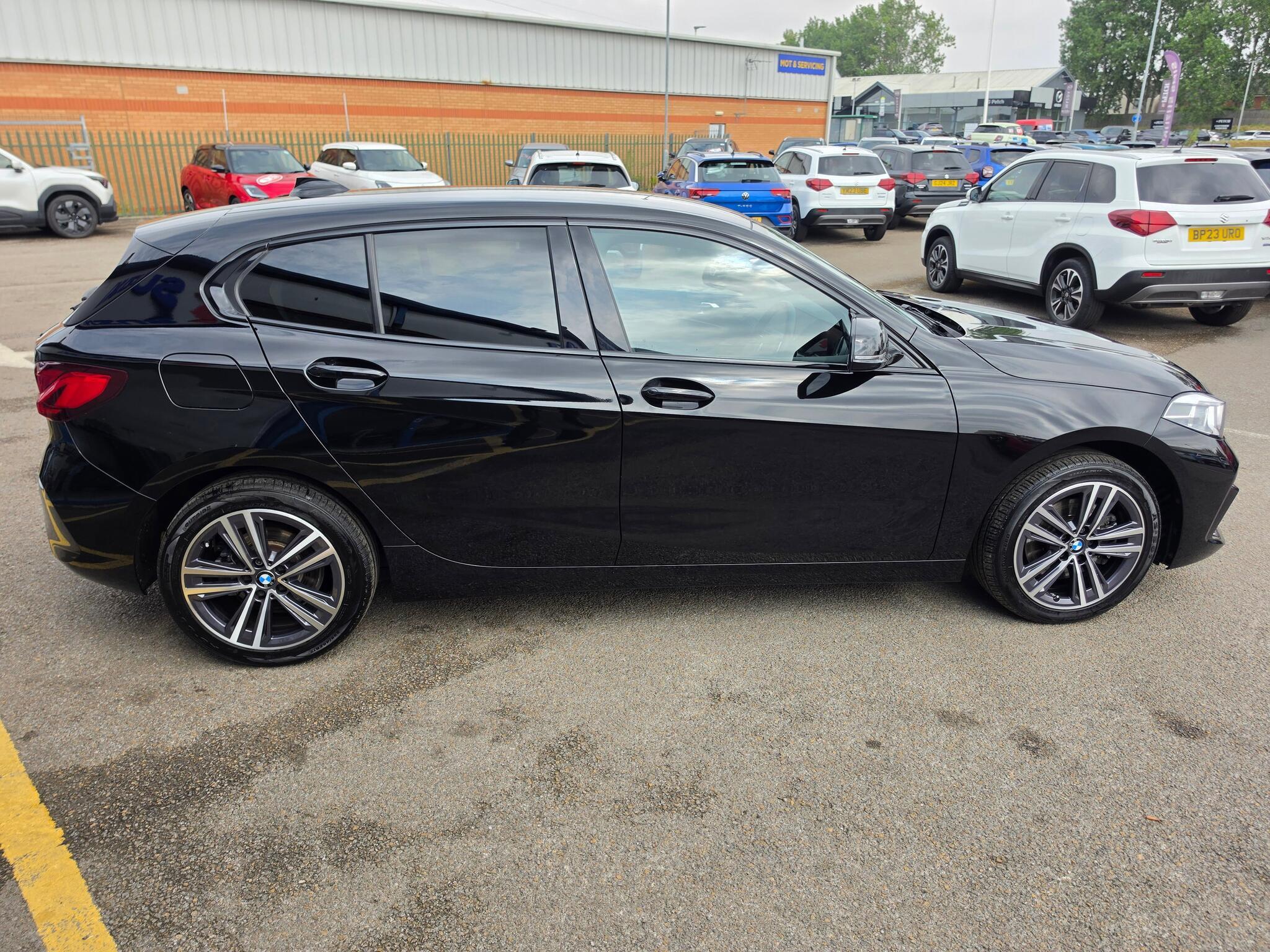 BMW 1 Series - Image 15