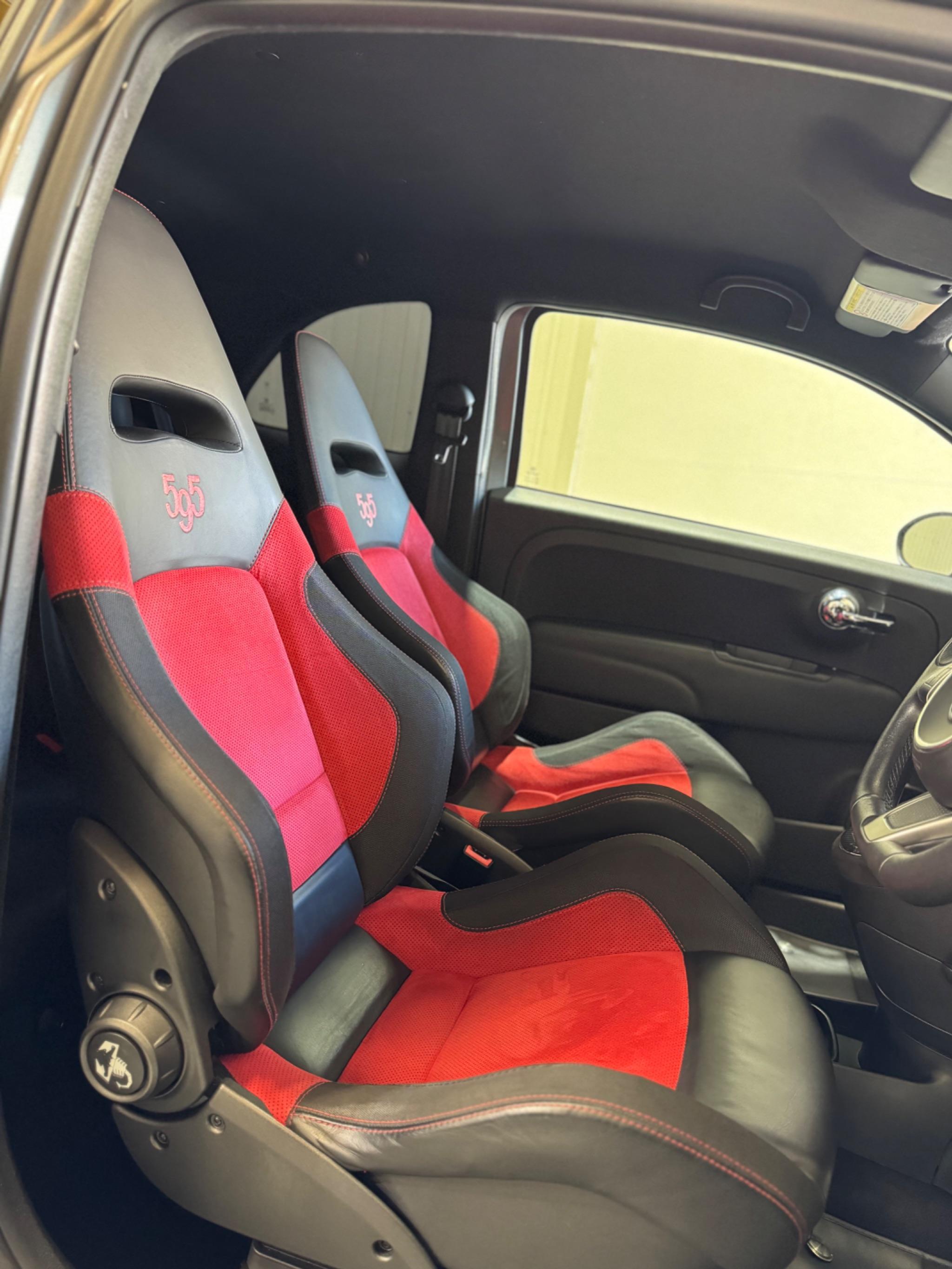 Abarth 595 - Image 19
