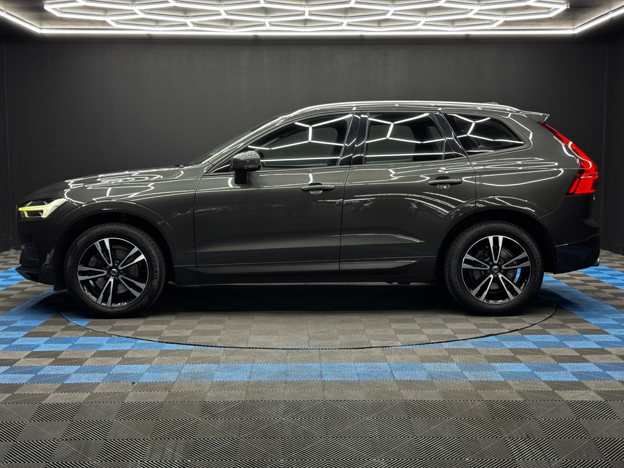 Volvo XC60 - Image 8