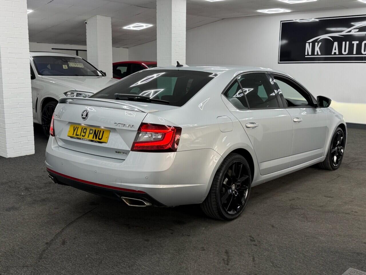 Skoda Octavia - Image 4
