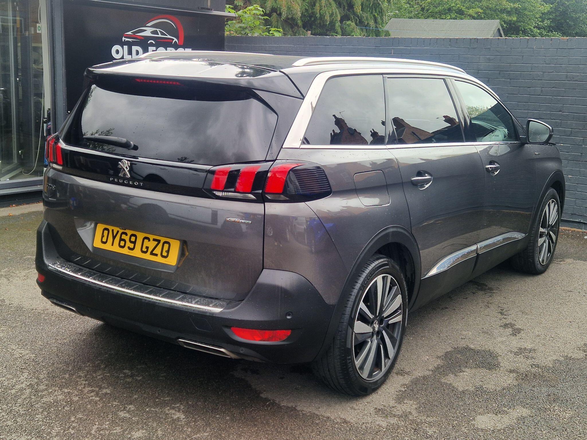 Peugeot 5008 - Image 10
