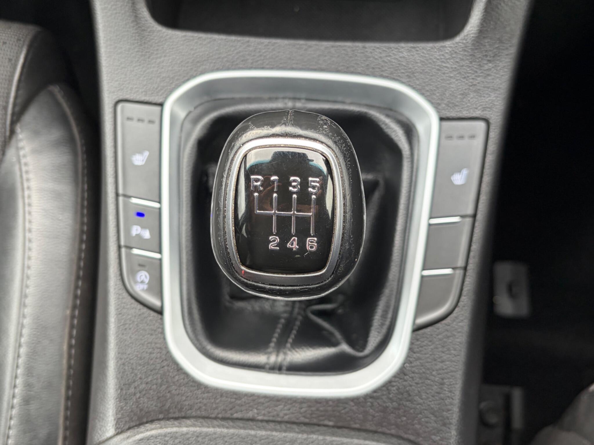 Hyundai i30 - Image 37