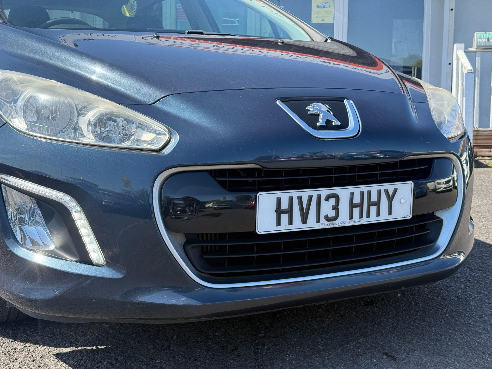 Peugeot 308 - Image 10