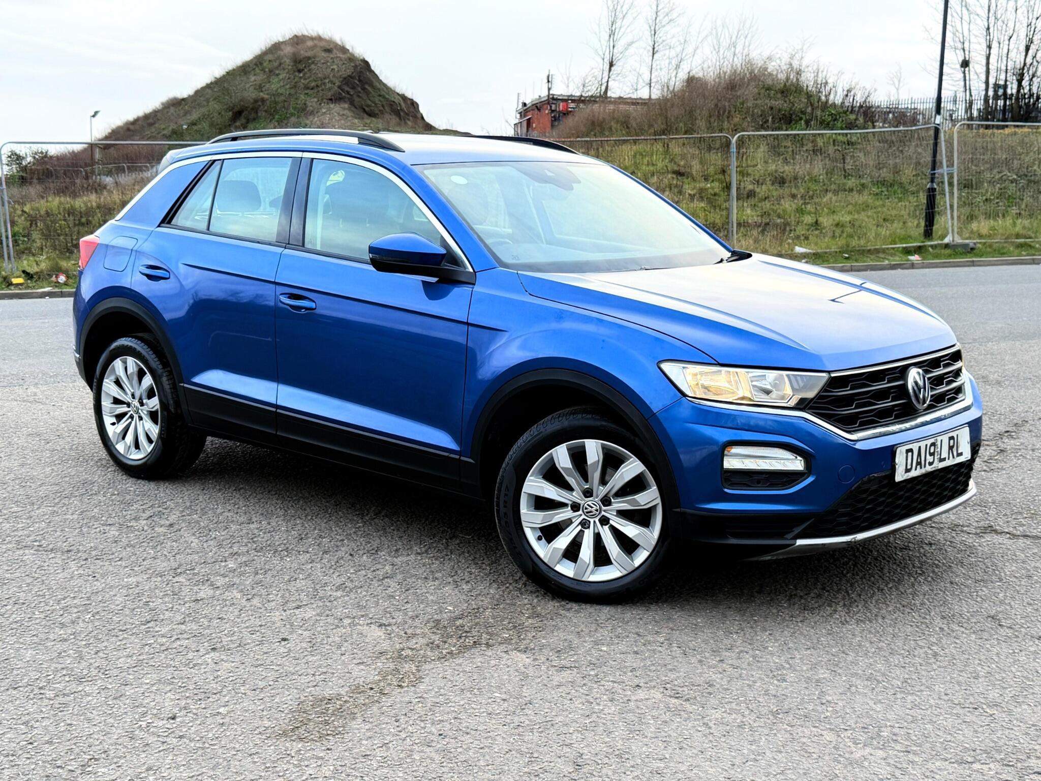 Volkswagen T-Roc - Image 13