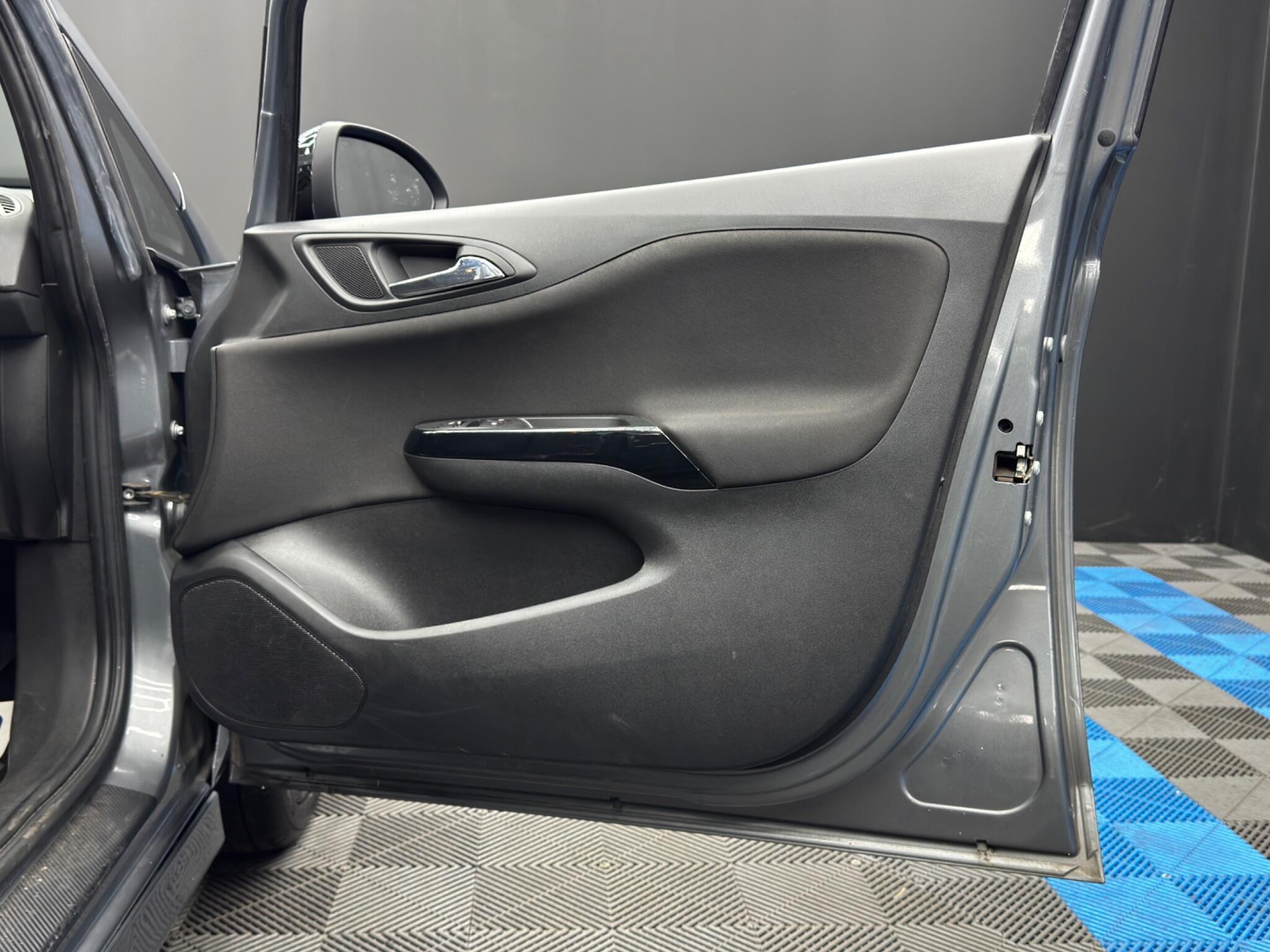 Vauxhall Corsa - Image 35