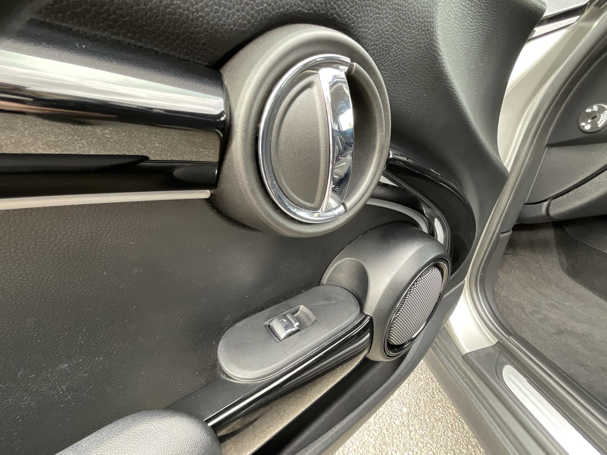 MINI Electric Hatch - Image 18