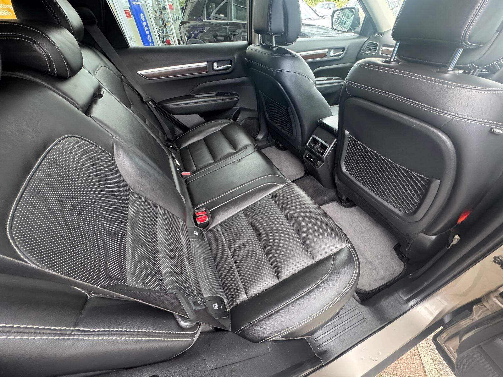 Renault Koleos - Image 18