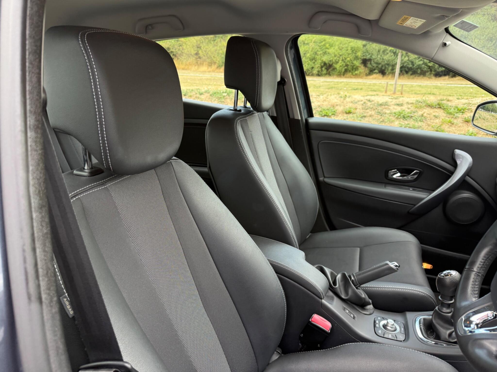 Renault Megane - Image 16