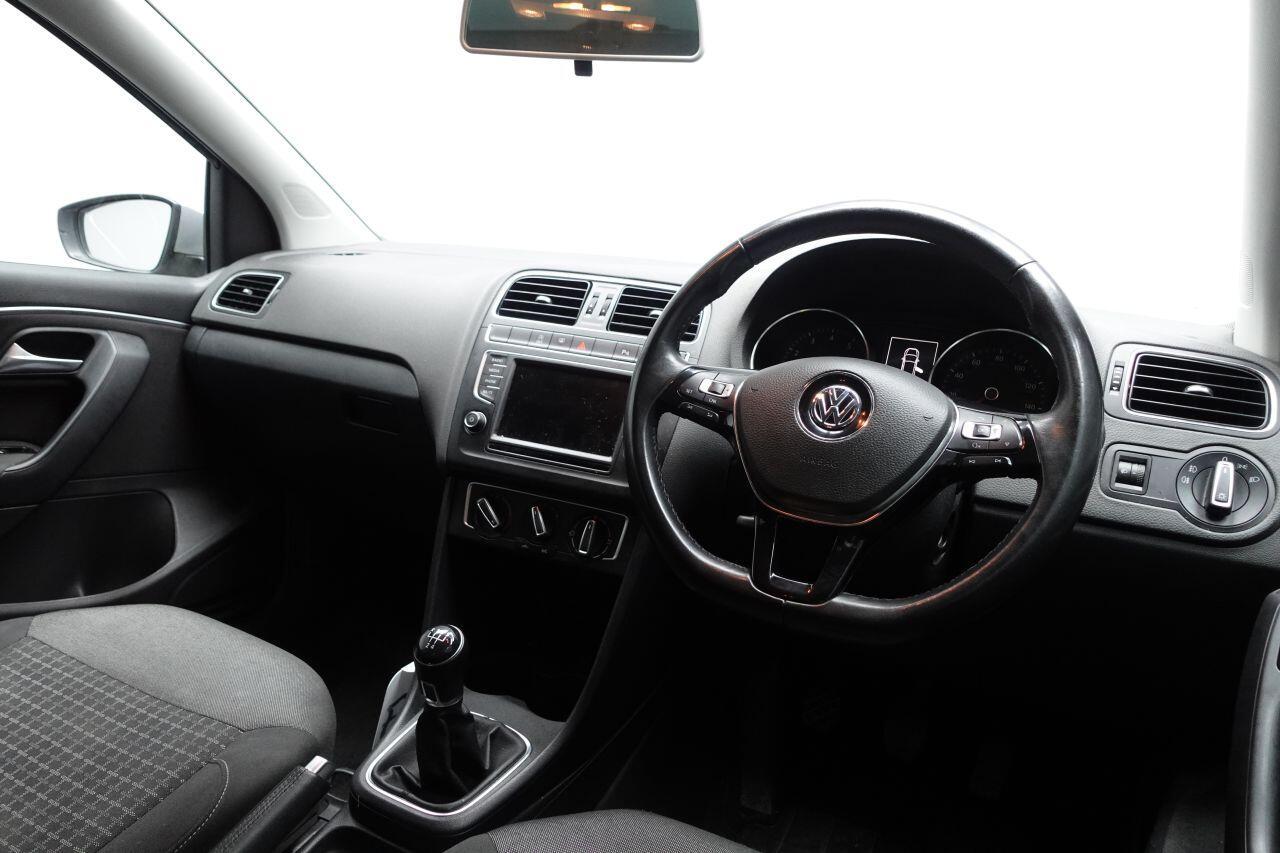 Volkswagen Polo - Image 15