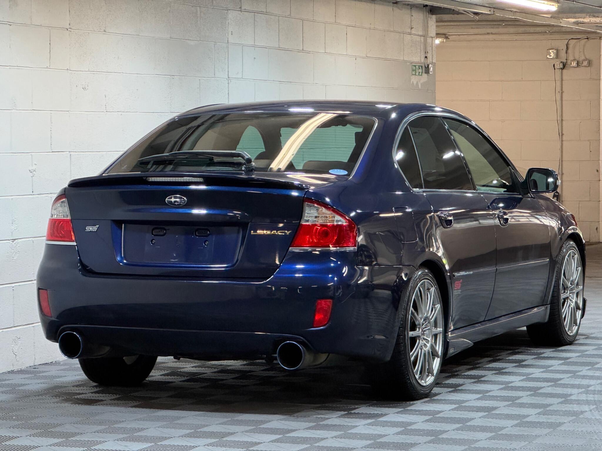 Subaru Legacy - Image 5