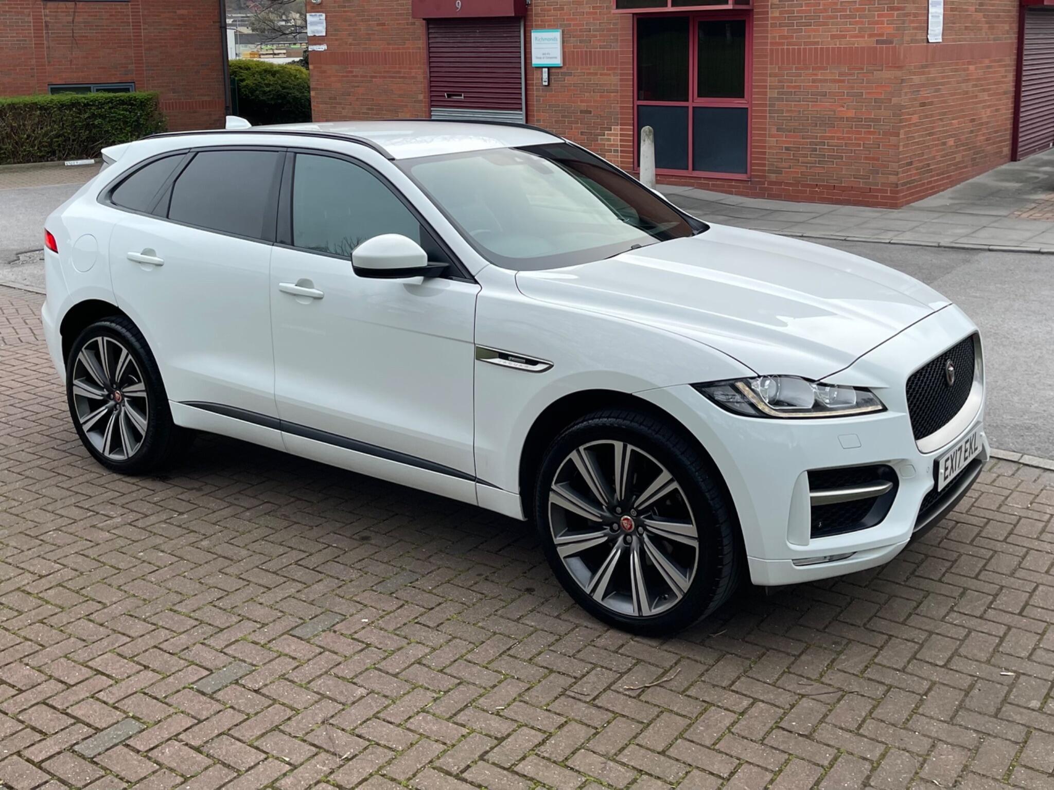 Jaguar F-Pace - Image 27