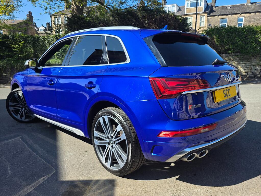 Audi SQ5 - Image 7