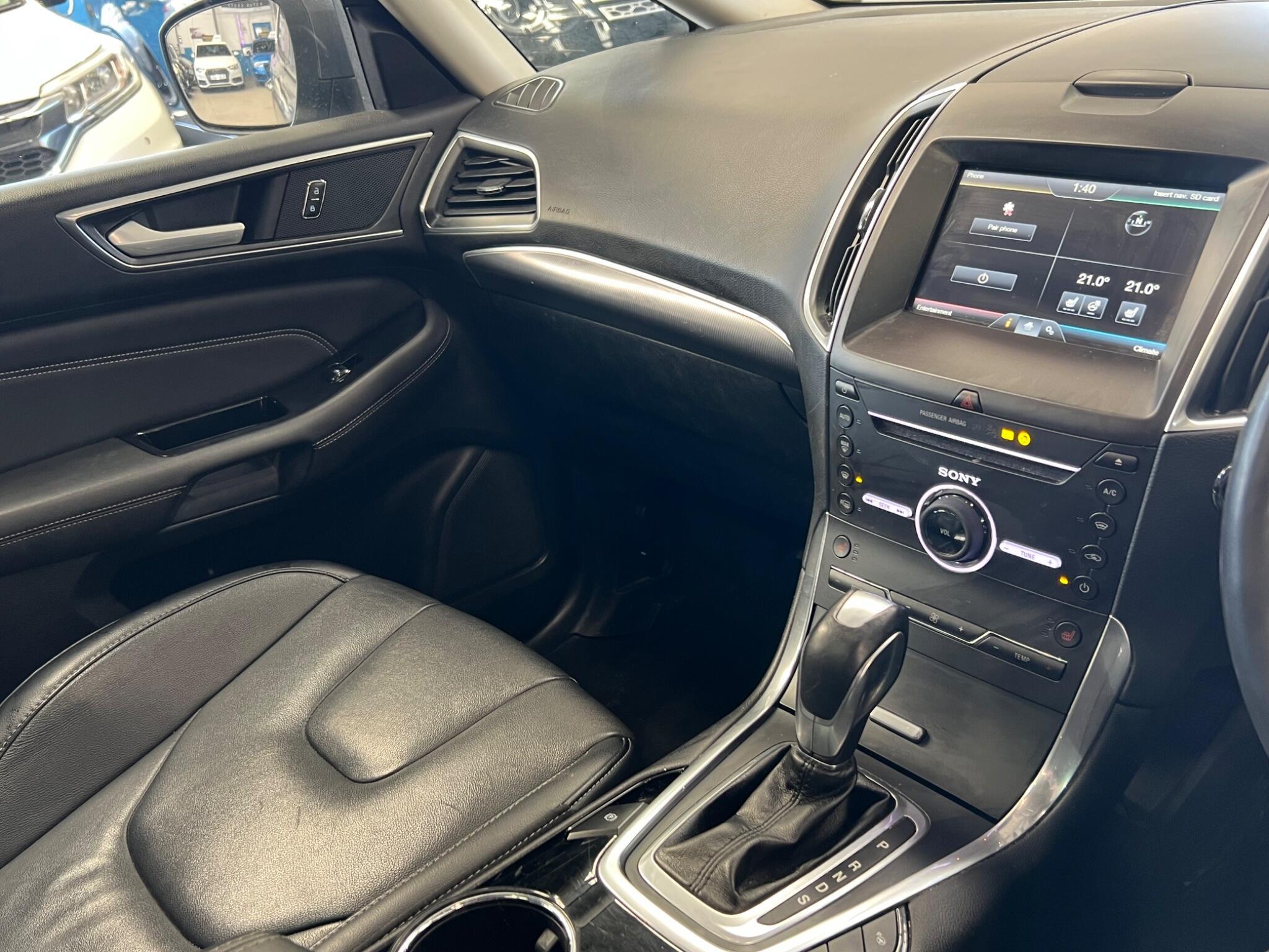 Ford S-MAX - Image 16