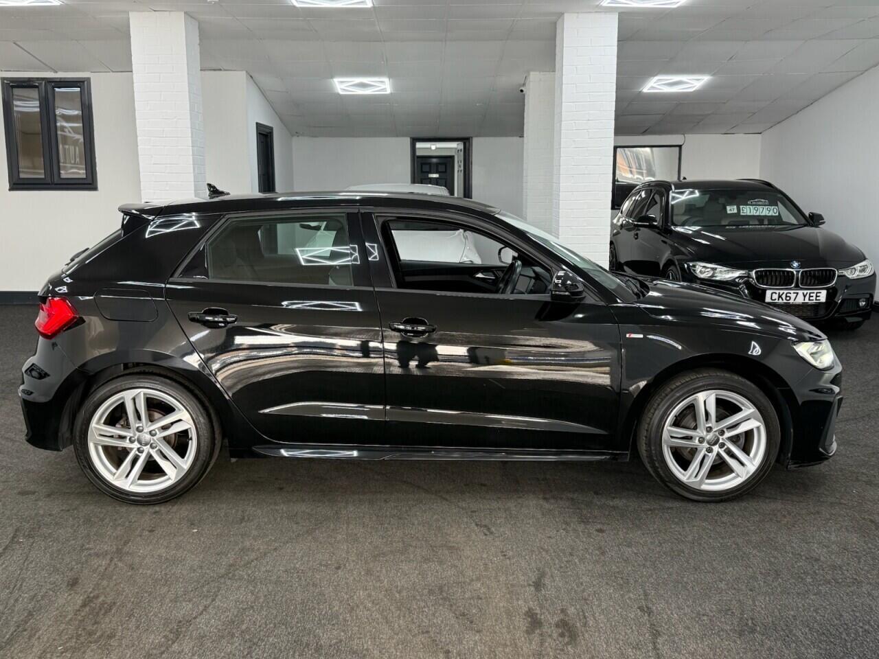 Audi A1 - Image 5