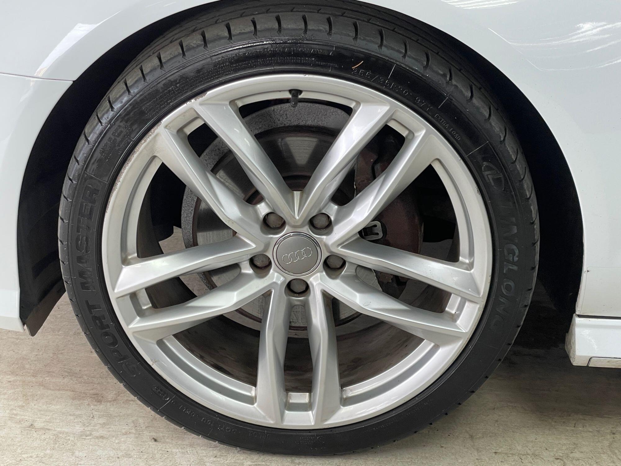 Audi A6 Avant - Image 15