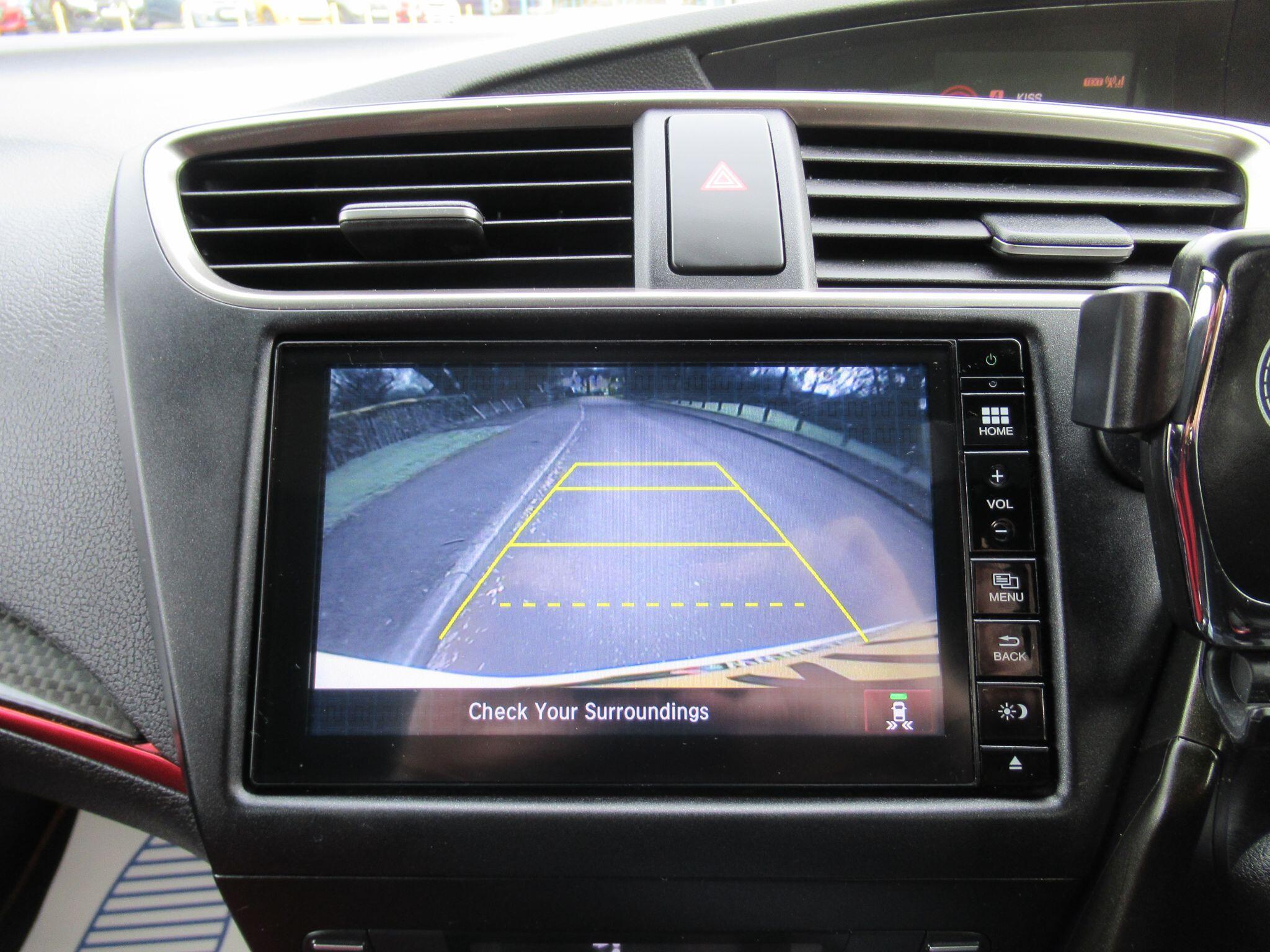 Honda Civic - Image 36