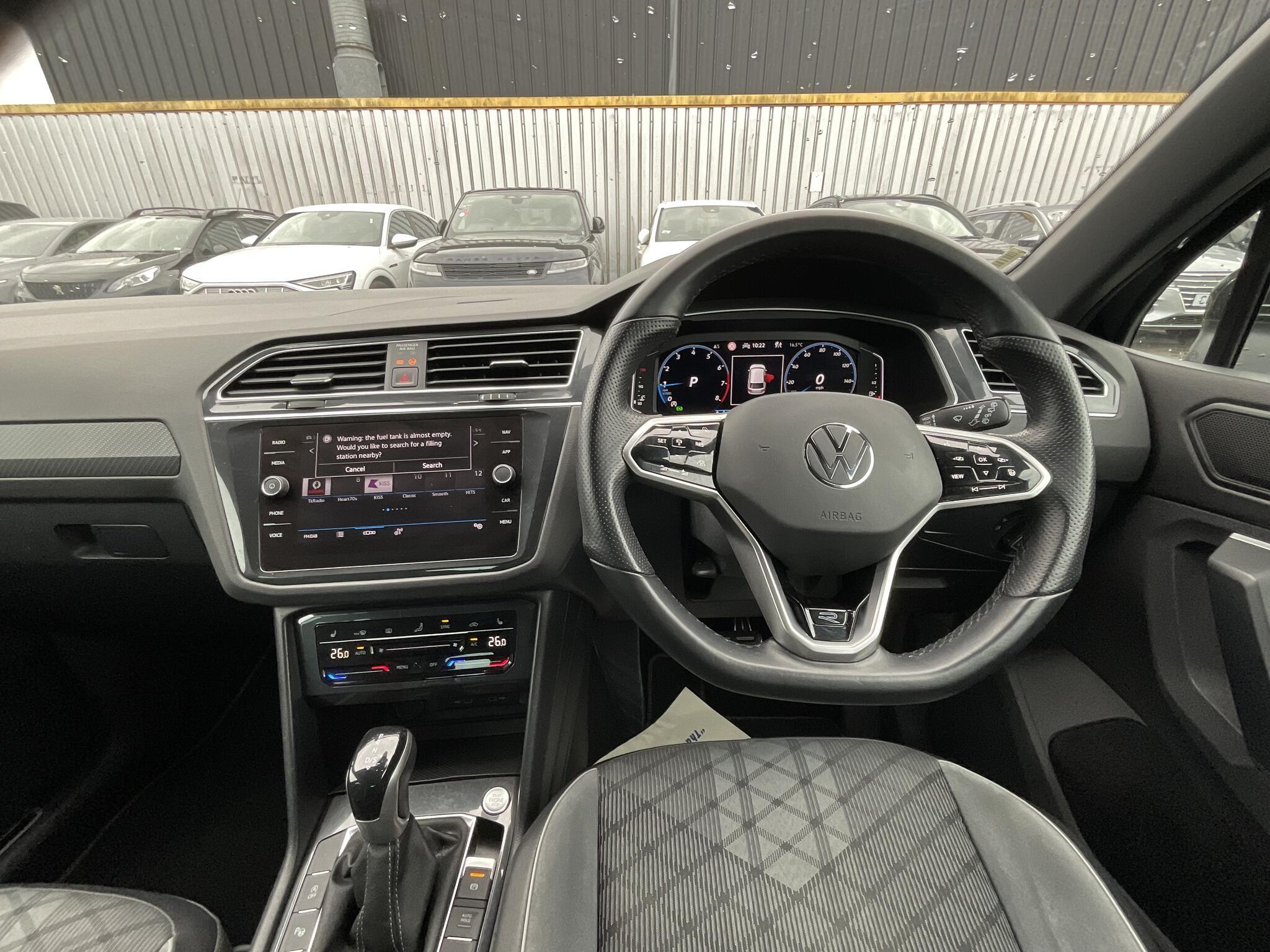 Volkswagen Tiguan - Image 6