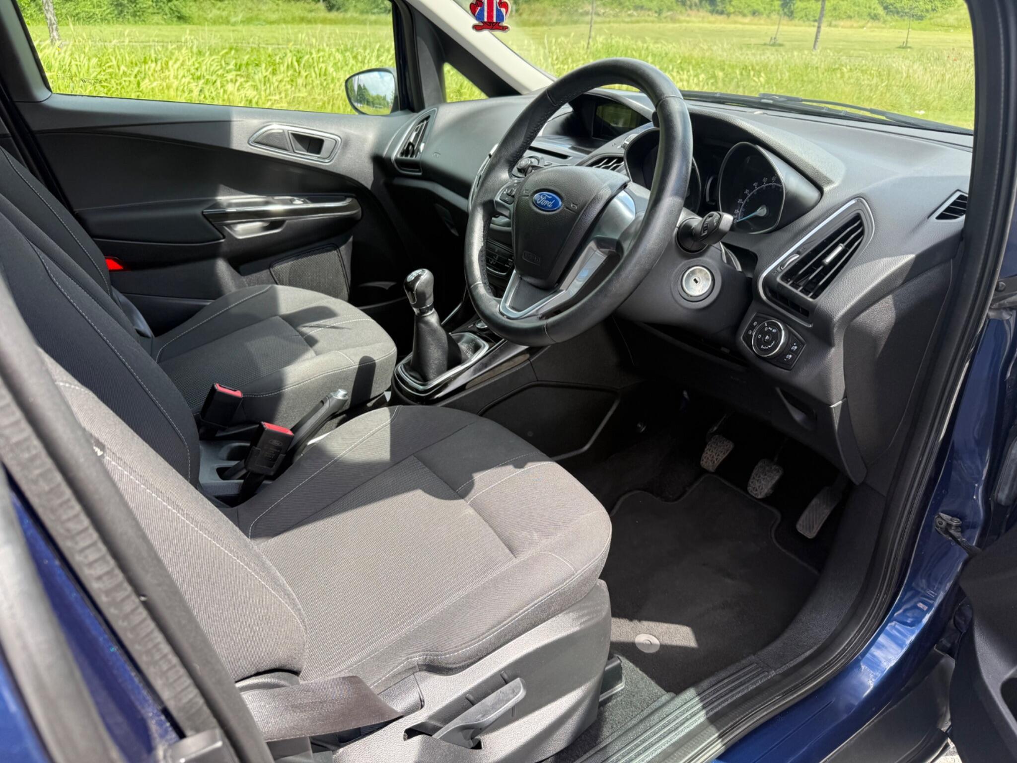 Ford B-Max - Image 18