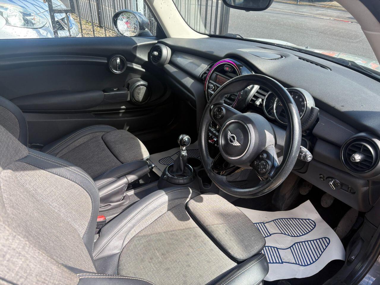 MINI Hatch - Image 10
