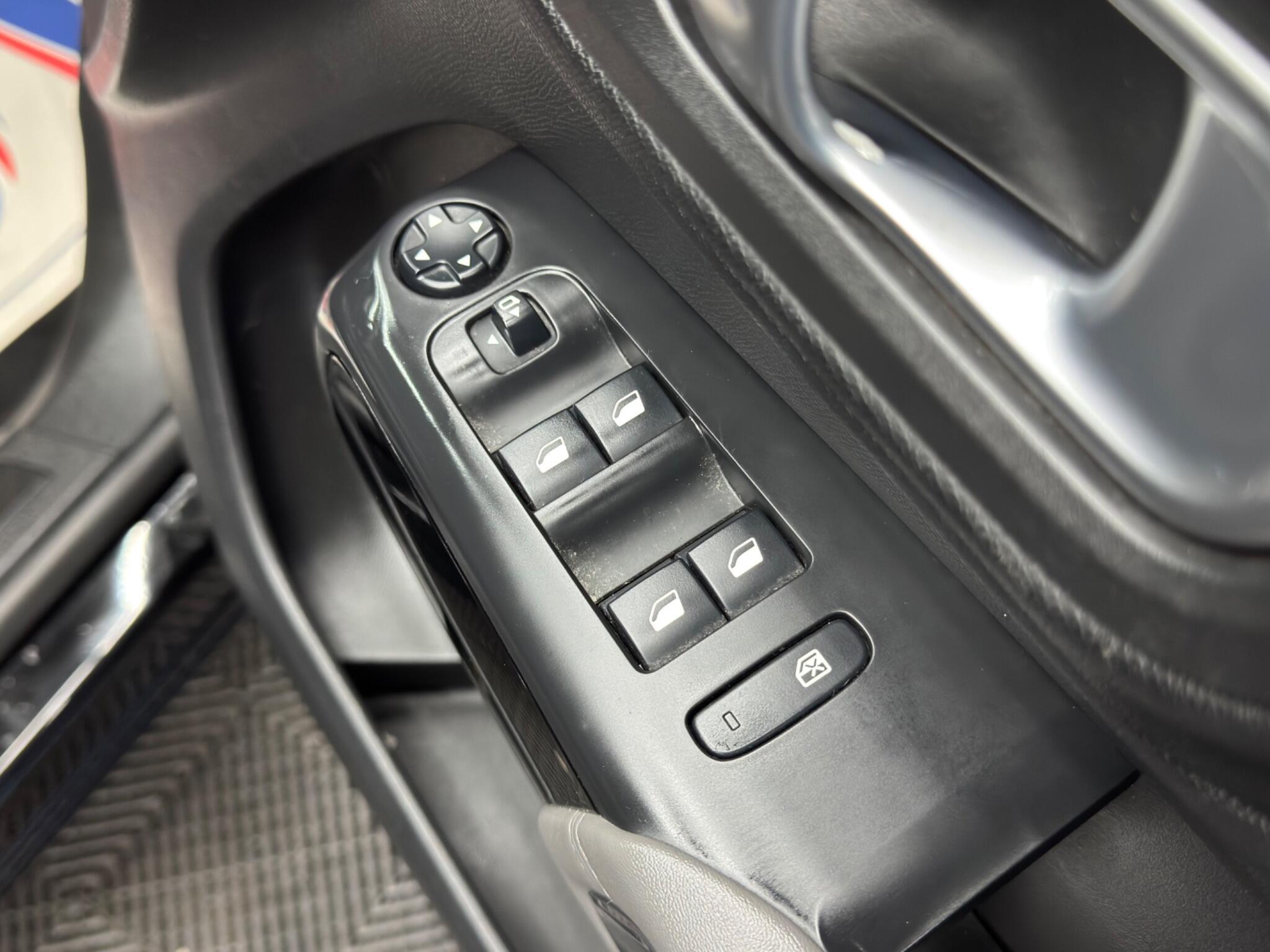 Citroen C5 Aircross - Image 38