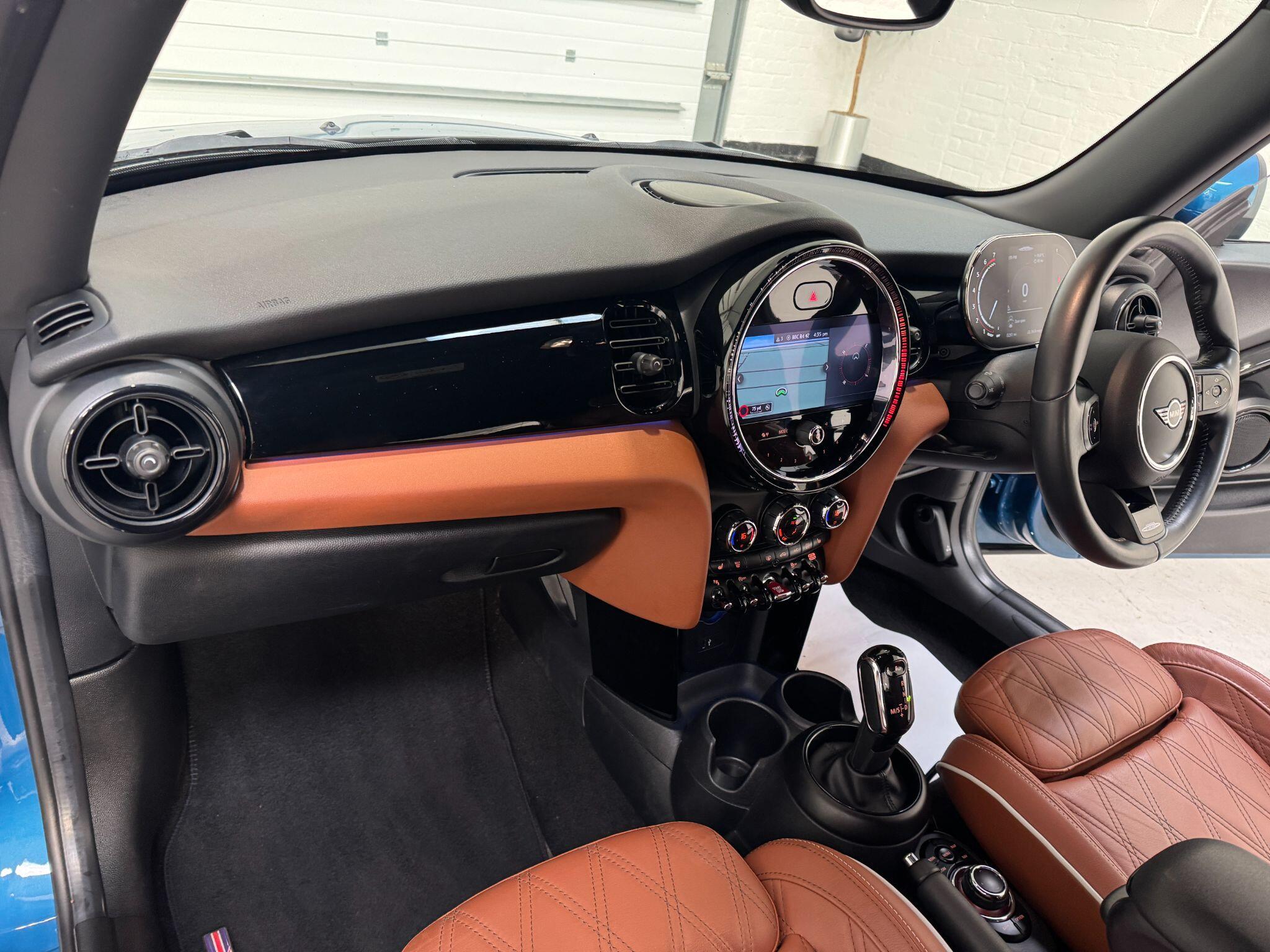 MINI Hatch - Image 70