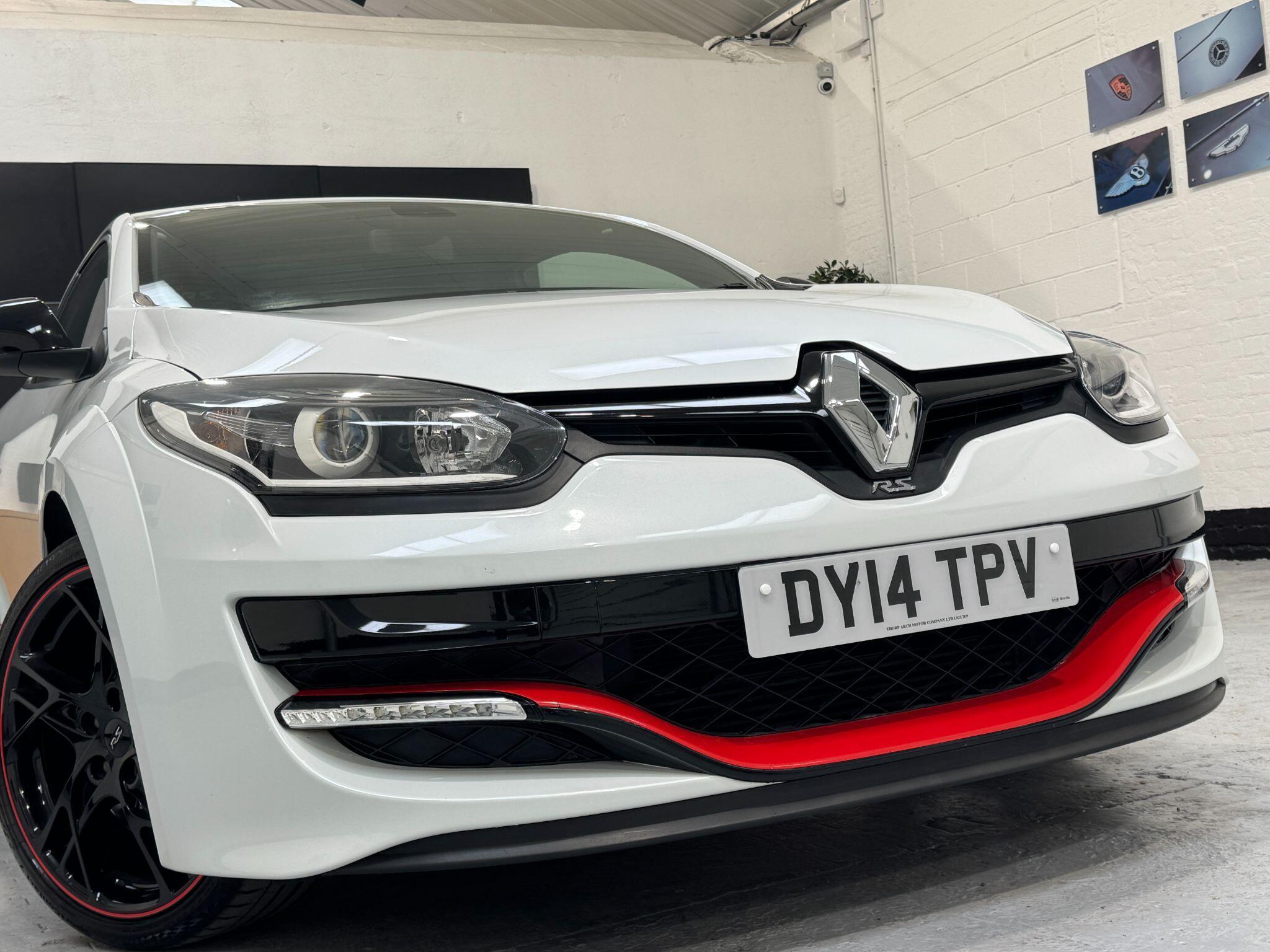 Renault Megane - Image 39
