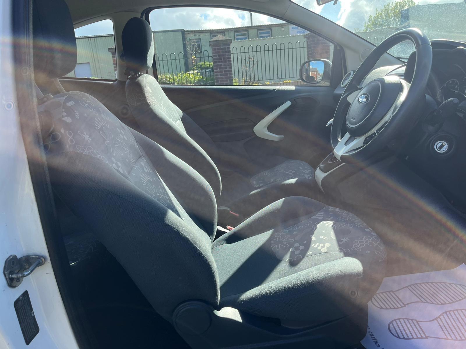 Ford KA - Image 11