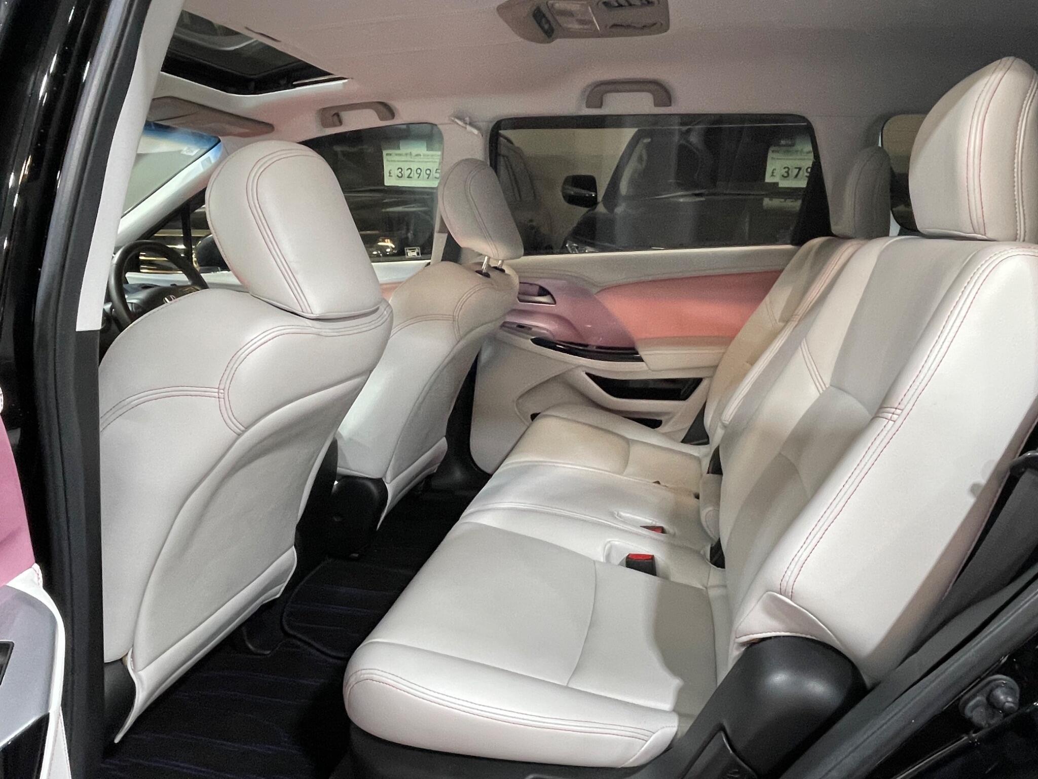 Honda Odyssey - Image 12