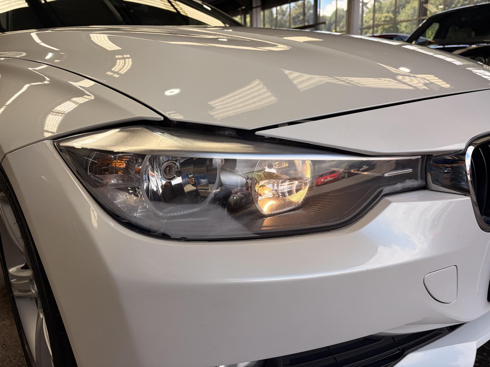 BMW 3 Series - Image 11