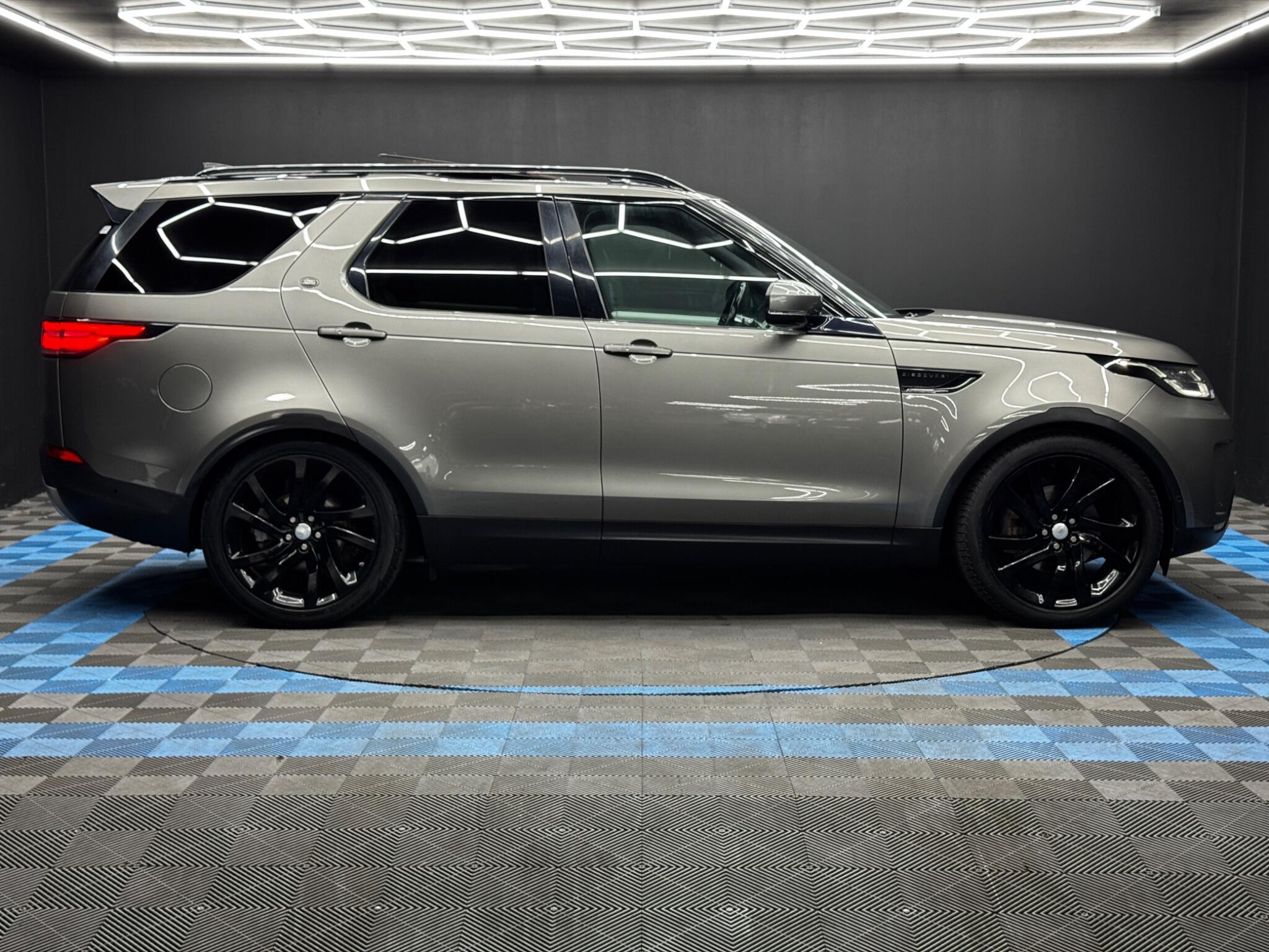 Land Rover Discovery - Image 4