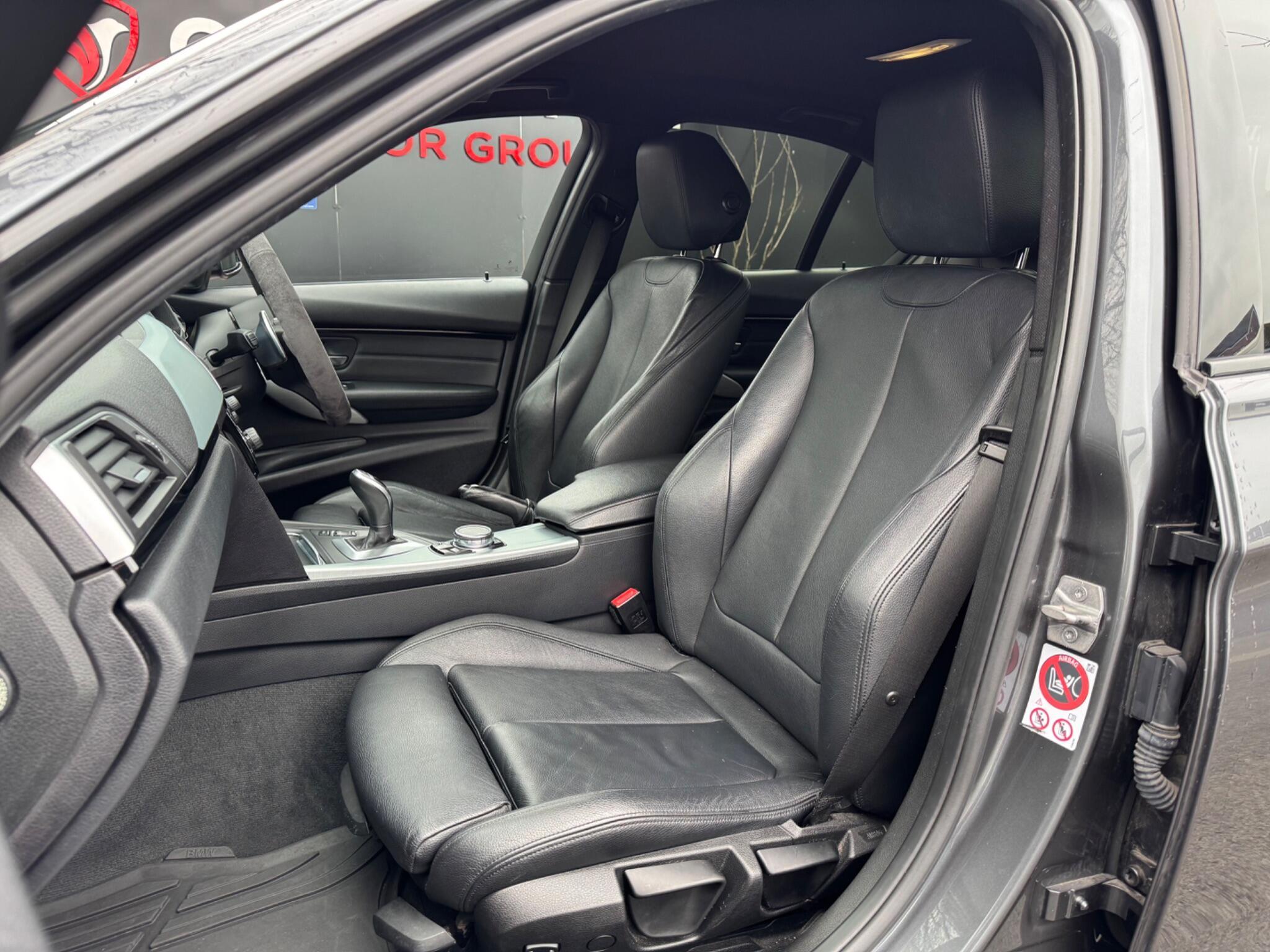 BMW 3 Series - Image 17