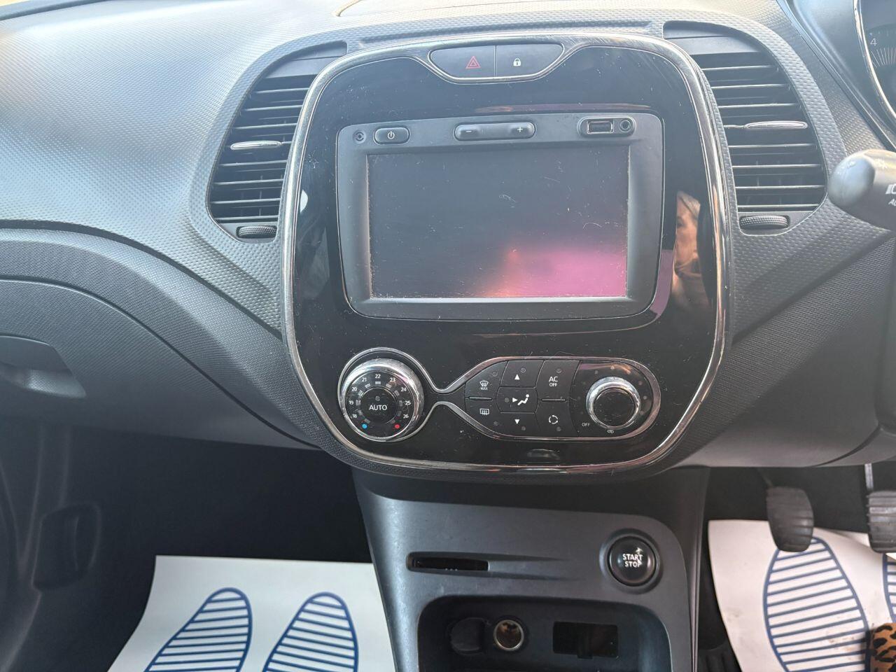 Renault Captur - Image 11