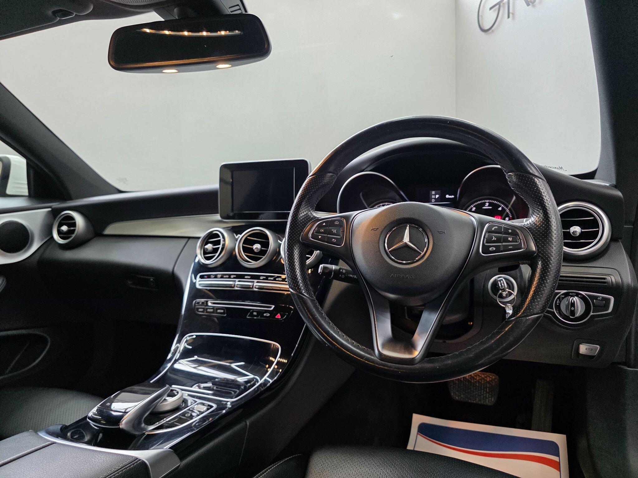 Mercedes C Class - Image 19