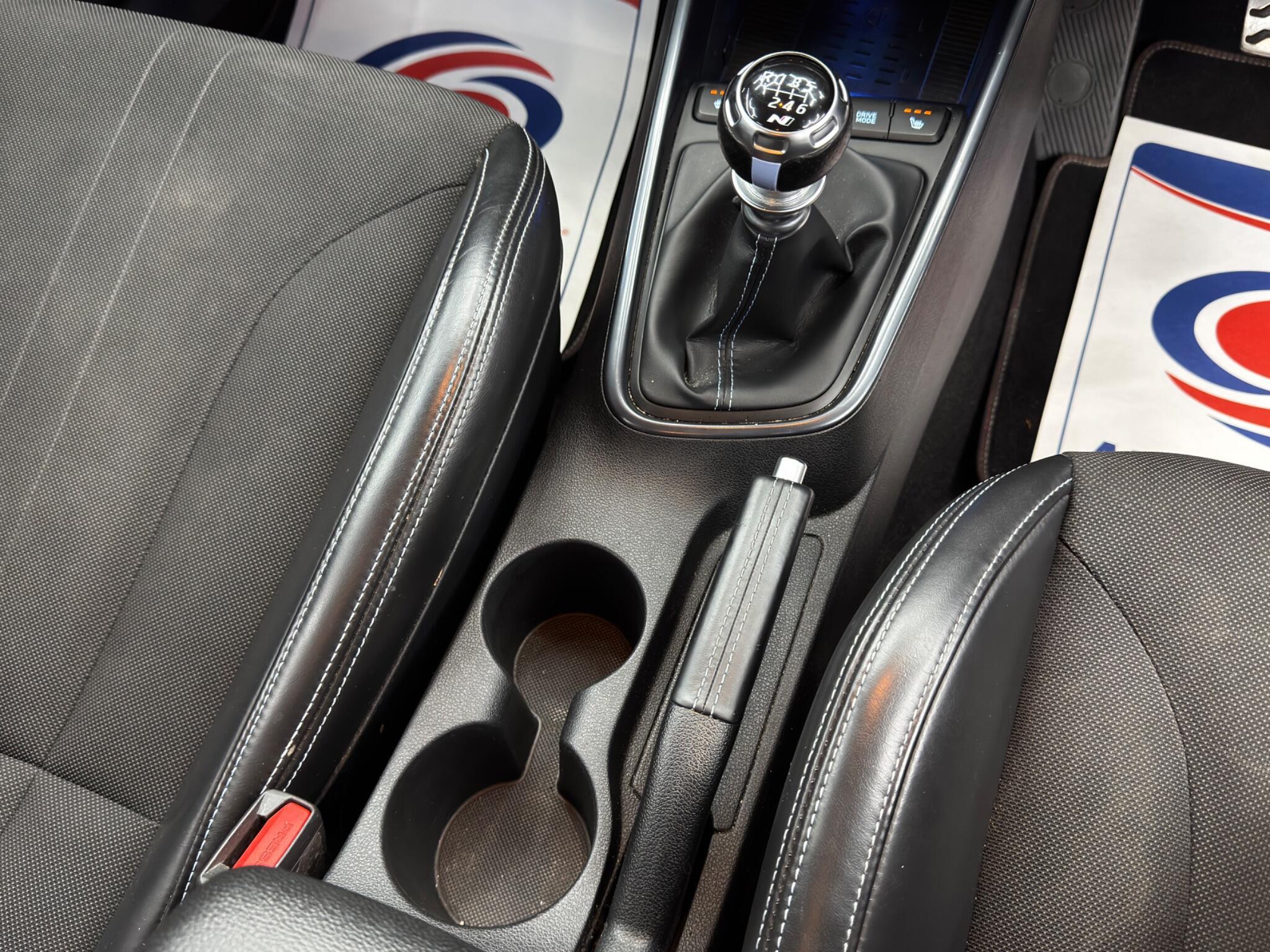 Hyundai i20 - Image 23